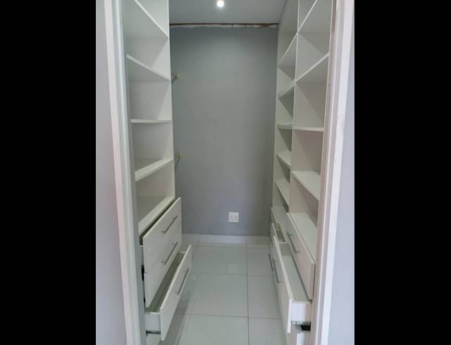 2 BEDROOM PROPERTY TO RENT IN BLUFF